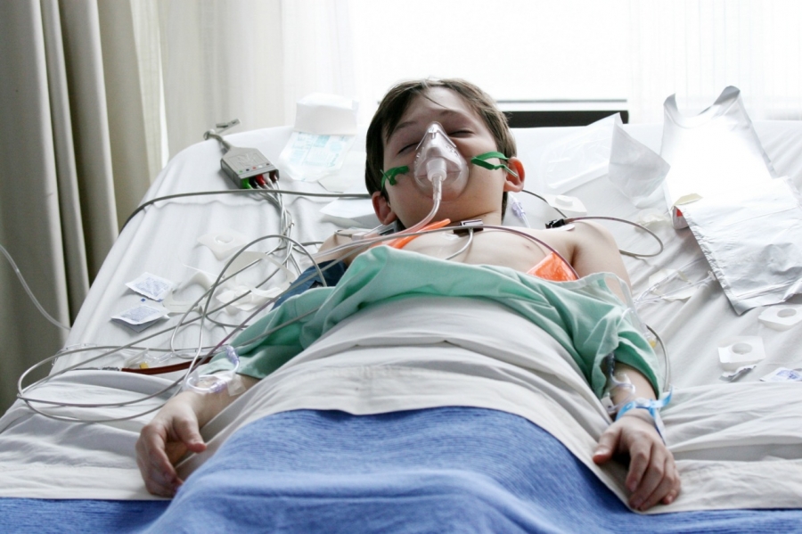 Henry Mills (Jared Gilmore) hospitalisé